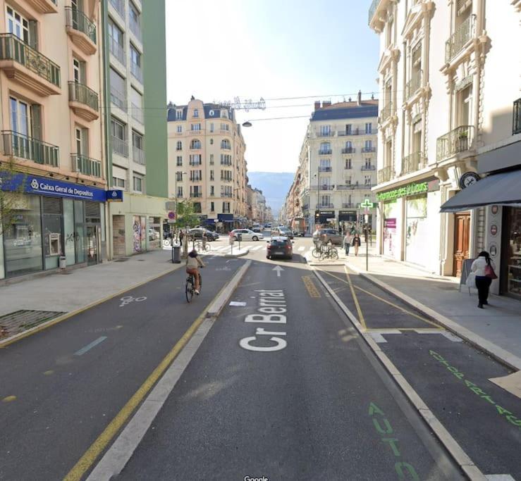 T2 Elegant - Proche Gare & Centre Appartement Grenoble Buitenkant foto